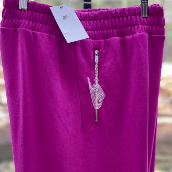 New Nike DM1773-564 Women Sportswear 7/8 Fleece Training Pant Berry Plus Size - Picture 2 of 16